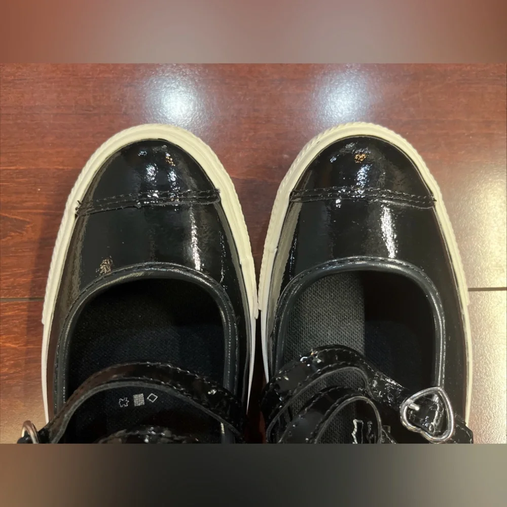 Women 7.5 Converse Dainty Mary Jane Slip Black Patent Leather Valentines Day New - Picture 4 of 16